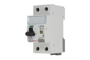 Disjoncteur combiné DX3 16A/ 30mA 411061